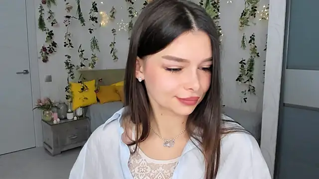 ContinentOfTranquility online show from November 2025 01:20:01 AM