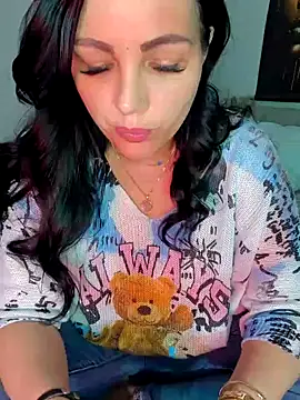 ReiyaRey online show from February 2026 10:49:01 PM