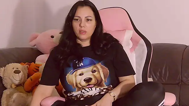 ReiyaRey online show from December 2025 10:31:01 PM