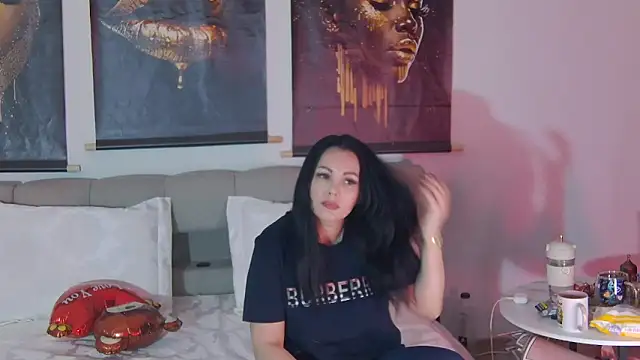 ReiyaRey online show from February 2026 11:13:01 PM