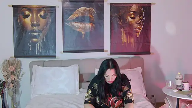 ReiyaRey online show from February 2026 10:18:02 PM