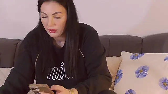 ReiyaRey online show from November 2025 10:58:01 PM