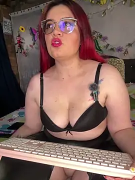 NinaGauther online show from April 2026 02:21:01 PM