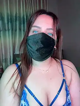 AMBER SEXY99 online show from May 2026 01:00:01 AM