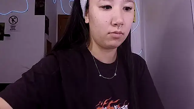 Japabaixinha online show from April 2026 02:29:02 PM