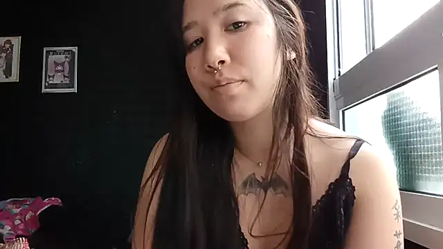 Snapshot of Japabaixinha chatting on October 2025 11:01:01 AM Japabaixinha online show from October 2025 11:01:01 AM