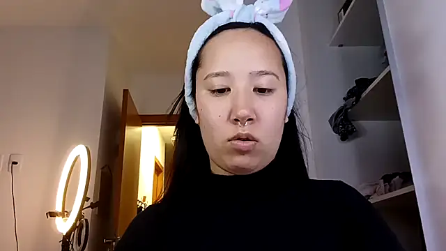 Snapshot of Japabaixinha chatting on November 2025 09:30:02 PM Japabaixinha online show from November 2025 09:30:02 PM