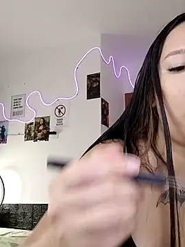 Snapshot of Japabaixinha chatting on March 2026 11:57:02 AM Japabaixinha online show from March 2026 11:57:02 AM