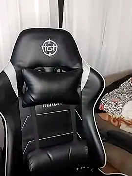 Snapshot of Japabaixinha chatting on March 2025 03:36:01 AM Japabaixinha online show from March 2025 03:36:01 AM