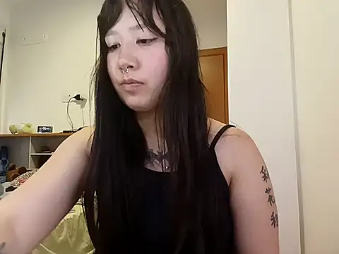 Snapshot of Japabaixinha chatting on December 2025 08:03:02 PM Japabaixinha online show from December 2025 08:03:02 PM