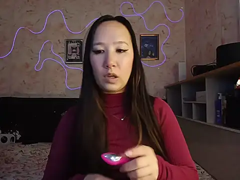 Japabaixinha online show from May 2026 11:00:01 PM