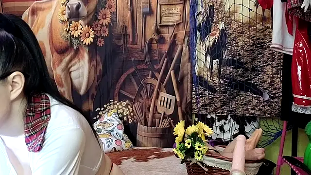 DashaHart online show from December 2024 01:11:02 PM