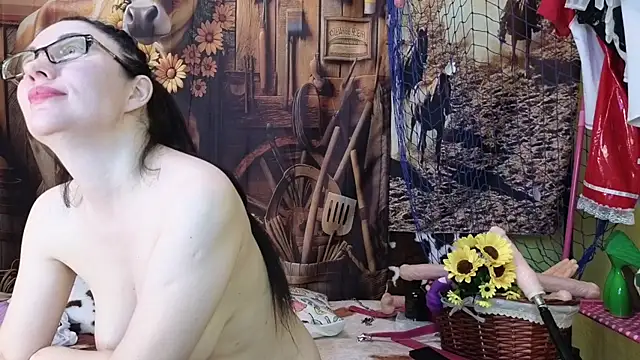 DashaHart online show from December 2024 02:16:02 PM