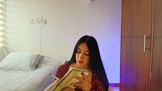 keilelewis online show from February 2026 08:42:01 PM