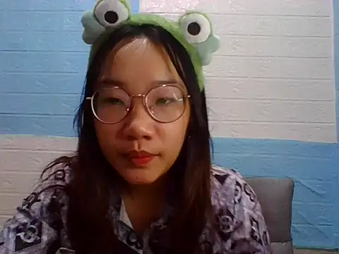 Nanoko online show from November 2025 04:33:02 PM