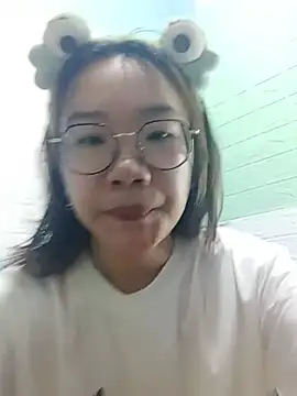 Snapshot of Nanoko chatting on May 2026 04:46:02 PM Nanoko online show from May 2026 04:46:02 PM