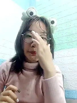 Nanoko online show from January 2026 12:00:01 PM