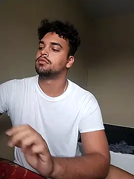 Xcumshot33 online show from March 2025 12:04:01 PM