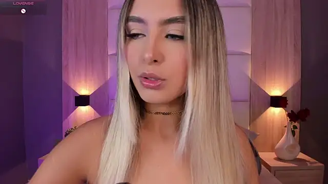 bella1207 online show from October 2025 07:59:02 PM