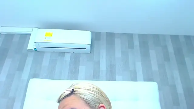 LeahMillerr online show from March 2026 01:24:01 PM