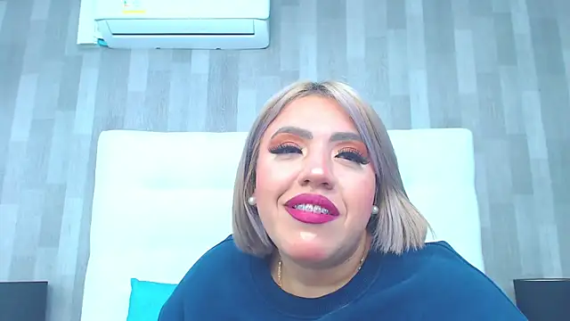 LeahMillerr online show from October 2025 12:50:02 PM