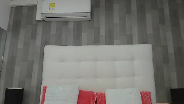 LeahMillerr online show from March 2025 12:35:02 PM