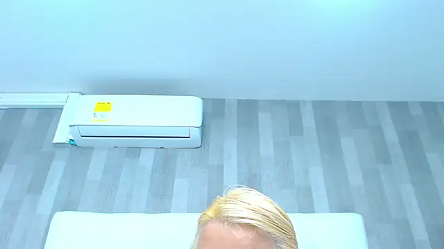 LeahMillerr online show from February 2026 12:57:02 PM