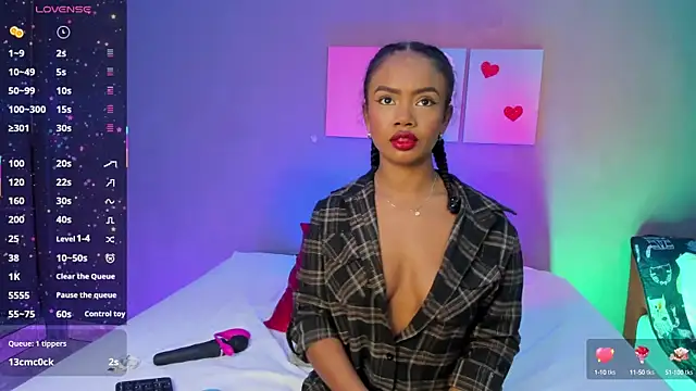 EmmaSmith06 online show from September 2025 05:22:02 PM