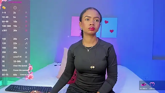 EmmaSmith06 online show from November 2025 05:06:01 PM