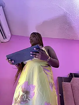 LoveQueen2 online show from July 2026 12:04:01 PM