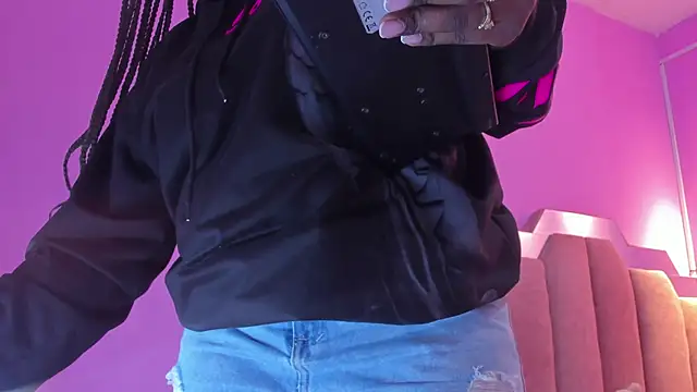 LoveQueen2 online show from November 2025 11:47:02 AM