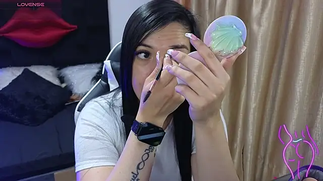 Majuu   online show from December 2025 11:53:01 AM