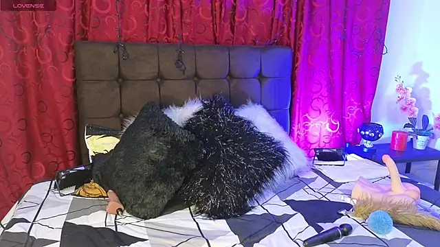 Majuu   online show from October 2025 11:56:01 AM