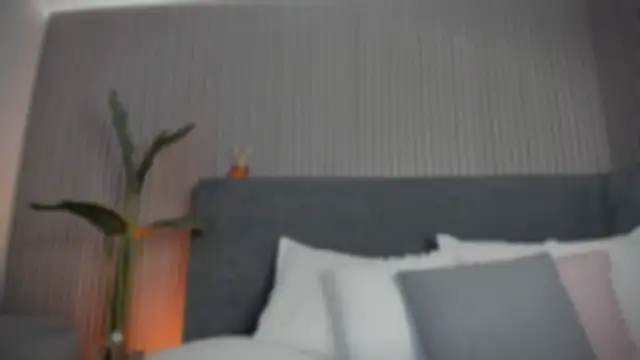 emelie 89 online show from March 2026 12:24:02 PM