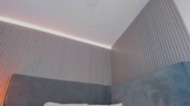 emelie 89 online show from February 2026 12:14:01 PM