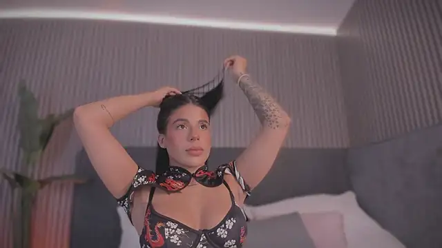 emelie 89 online show from March 2026 12:42:02 PM