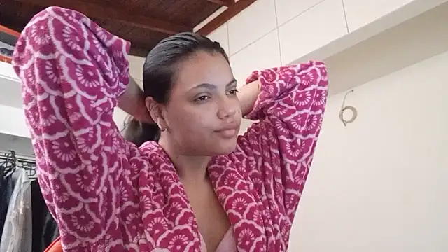 bombomepimenta online show from November 2025 03:17:01 PM