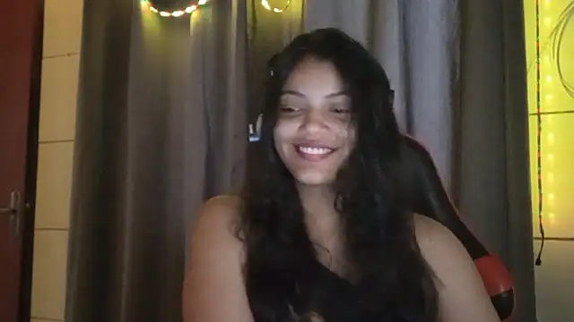 bombomepimenta online show from November 2025 09:37:01 PM