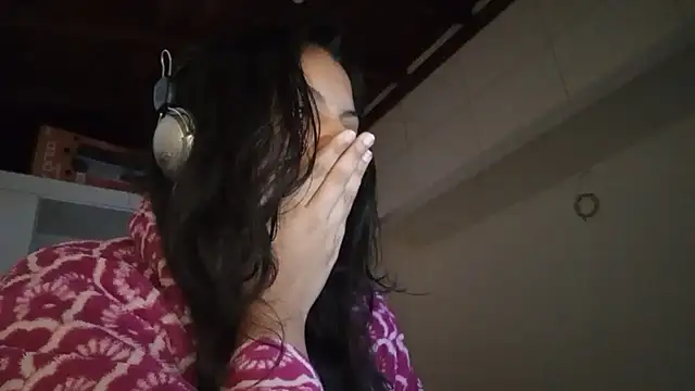 bombomepimenta online show from November 2025 08:29:02 AM