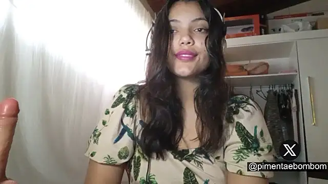 bombomepimenta online show from September 2025 09:59:01 AM