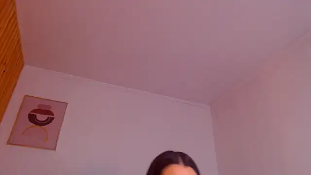 YvonneEverlee online show from January 2026 08:45:02 PM