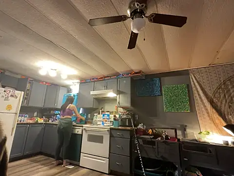 skinwalkingzombie online show from January 2025 05:35:01 PM