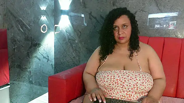 Snapshot of Danielaa_a chatting on November 2025 01:53:02 AM Danielaa a online show from November 2025 01:53:02 AM