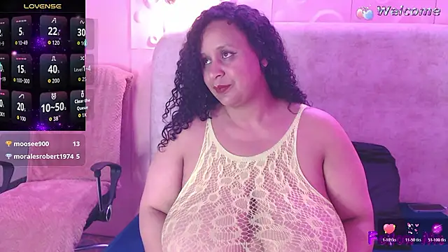 Danielaa a online show from February 2026 12:54:01 AM