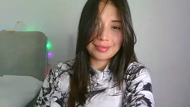 katherodriguezx online show from April 2026 10:11:01 PM