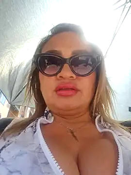 Afroditecash online show from March 2026 07:08:01 PM