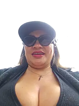 Afroditecash online show from March 2026 07:01:01 PM