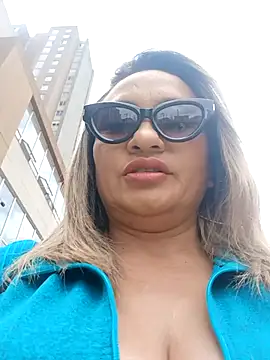 Afroditecash online show from November 2025 05:38:02 PM