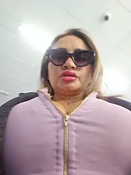 Afroditecash online show from March 2026 03:16:01 PM