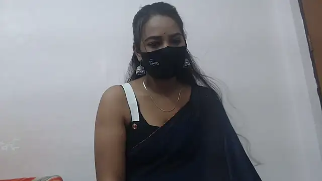 Snapshot of wildbabes chatting on October 2025 03:42:01 PM wildbabes online show from October 2025 03:42:01 PM